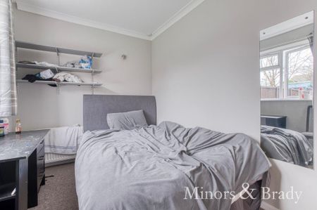 7 bedroom end of terrace house to rent - Photo 4