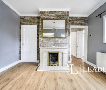 2 bedroom semi-detached house to rent - Photo 3