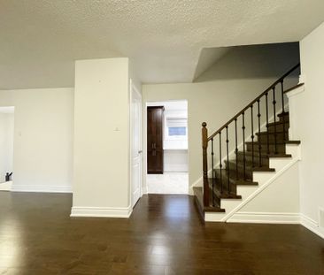 For Lease - 2615 Windjammer Road Unit# Upper, Mississauga, Ontario - Photo 1