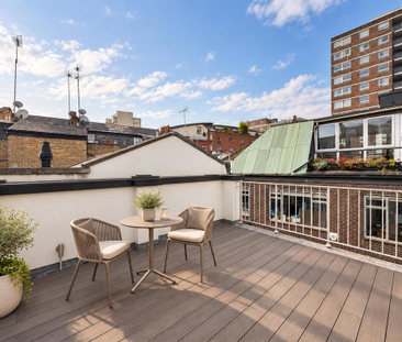 3 bedroom mews to rent - Photo 3