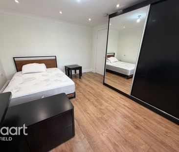 1 bedroom in a house share to rent - Photo 4