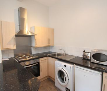 1 bedroom flat to rent - Photo 5