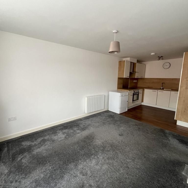 2 bedroom apartment to rent - Photo 1