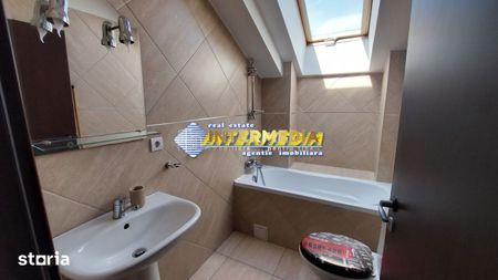 Apartament Nou 2 camere, mobilat si utilat in Alba Iulia zona Tolstoi - Photo 5