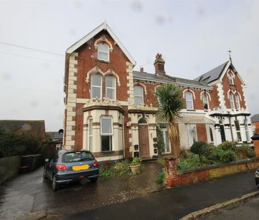 1 bed Flat for let - Photo 4