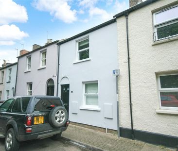 2 bedroom terraced house to rent - Photo 5