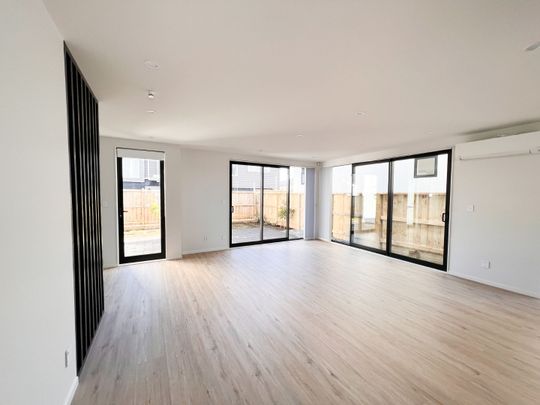 Stylish 4 Bedroom with Study Home in Prime Hillsborough Location - Photo 1