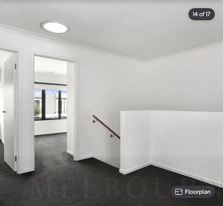 Springvale - Photo 1