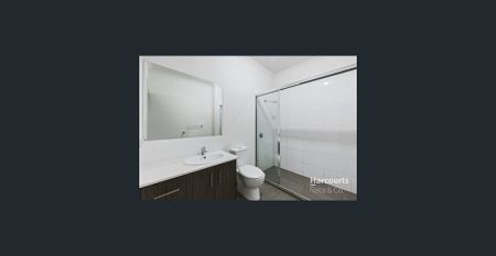 Modern 2-Bedroom Home with Natural Light and Balcony - Photo 5