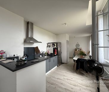 A GOINCOURT : T2 DANS UN CHATEAU, - Photo 2