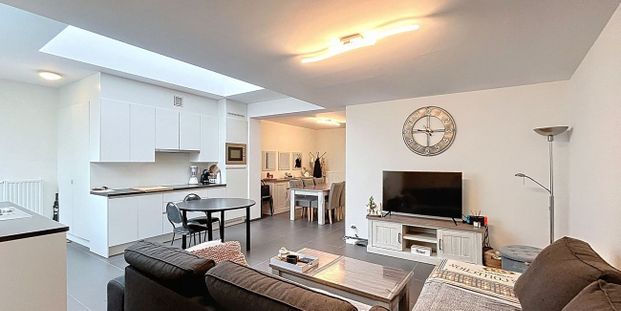 Appartement te huur in Poperinge voor € 650 met 2 slaapkamers - Photo 1