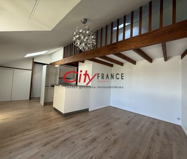 Location Appartement 1 pièce 37m² MEDAN 78670 - Photo 2