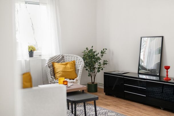 Svinnegarnsvägen 2F, 74571, Enköping - Photo 1