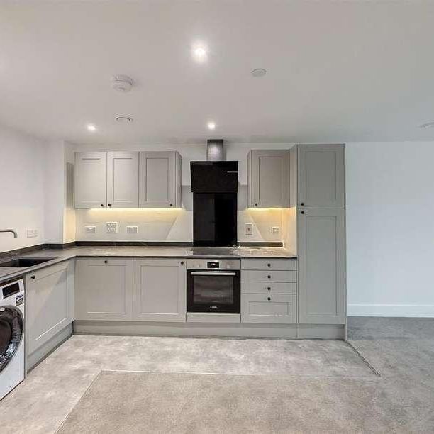 Martin Court, Hastings - Photo 1