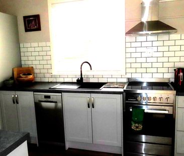 Spacious 3-Bedroom Home - Photo 2