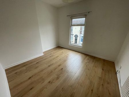 Wilburn Street, Walton, L4 4EB - Photo 4