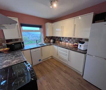 3 bedroom terraced house to rent - Photo 6