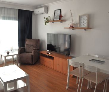 Apartamento de alquiler en Carrer de Santa Bàrbara, Centre - Photo 4