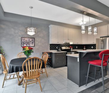 For Lease - 90 Palacebeach Trail, Hamilton, Ontario - Photo 6