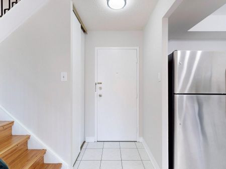 For Lease - 165 Cherokee Boulevard Unit# 290, Toronto, Ontario - Photo 3