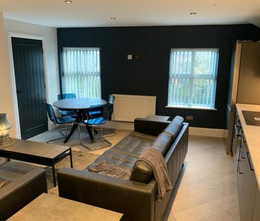 Room in a Shared Flat, West Derby Road, L6 - Photo 3