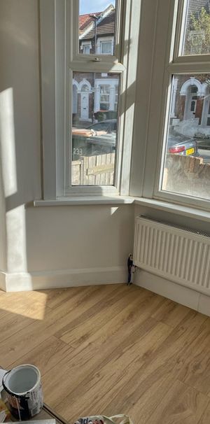 2 Bed Flat, Manor Park, E12 - Photo 1