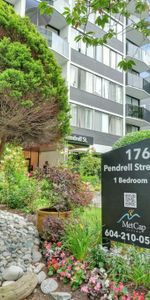 Sundowner Apartments - Photo 3