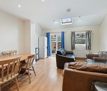 6 Bed Student Accommodation - Photo 1