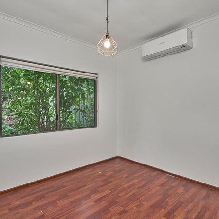 Stylish Unfurnished Family Home in Caravonica! - Photo 3
