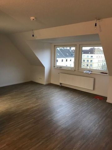 47604/20 - 1 Zimmer Dachgeschoss Wohnung in Weidenpesch - Foto 3