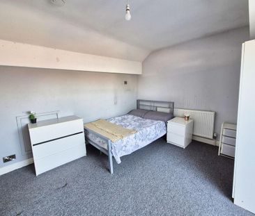 4 bedroom house share to rent - Photo 2