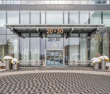 For Lease - 30 Inn on the Park Drive Unit# 1409, Toronto, Ontario - Photo 5