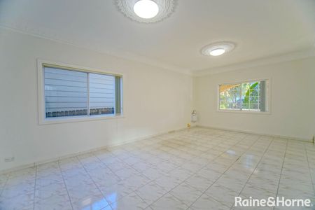 92 Dora Street, Hurstville, NSW 2220 - Photo 5