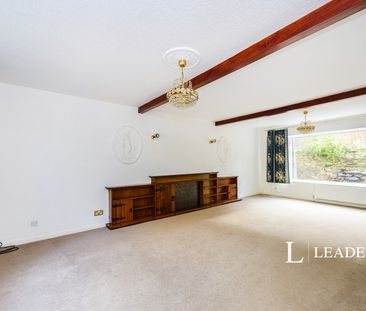 4 bedroom house to rent Park Road, Kenley, CR8 - Photo 2