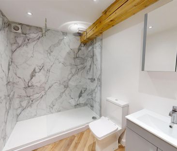 3 bedroom House To Let - Photo 5