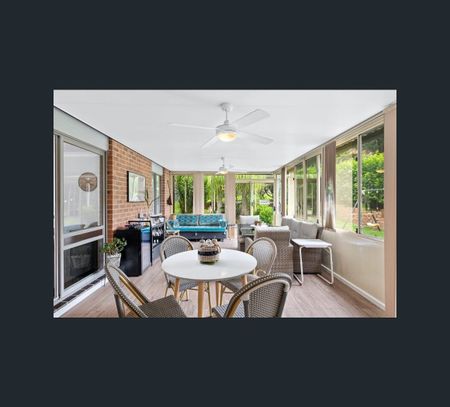 12 Crestwood Drive, Baulkham Hills, NSW 2153 - Photo 4