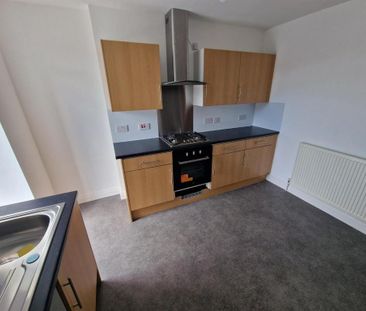 2 bedroom maisonette to rent - Photo 5