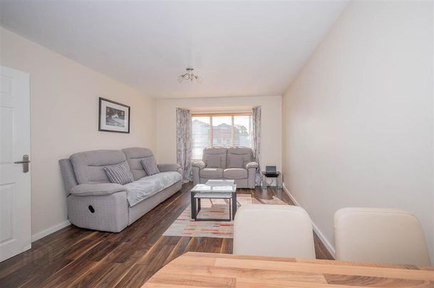 2 Grange Hill, Kingsway, Dunmurry, Belfast, BT17 9AW - Photo 1