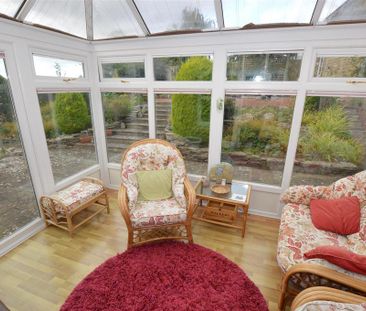 2 bedroom detached bungalow to rent - Photo 5