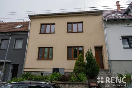 Pronájem bytu 2+kk (43,6 m - Fotografie 2