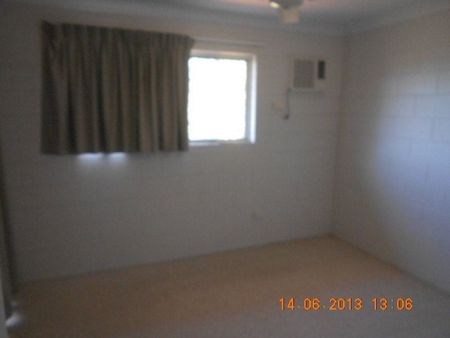 5/10 Vivian Street, Pimlico - Photo 4