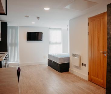 Studio to rent - Photo 6