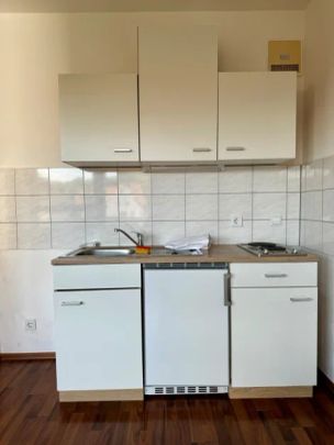 Schickes Appartement mit Balkon in zentraler Innenstadtlage! - Foto 1