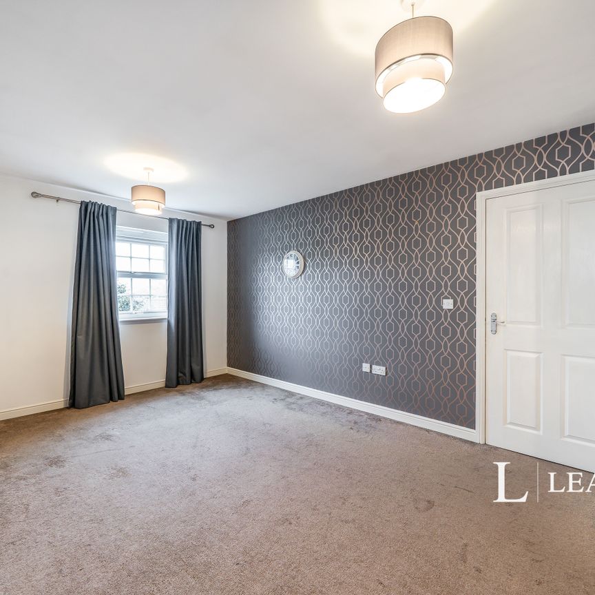 2 bedroom apartment to rent Redfield Croft, WN7 - Photo 1