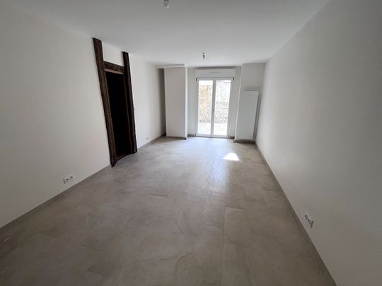Location Appartement 2 pièces 47m² - Photo 1