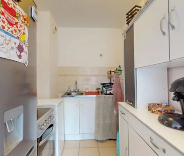 Location Appartement 1 pièces 32 m2 à Roissy-en-Brie - Photo 4