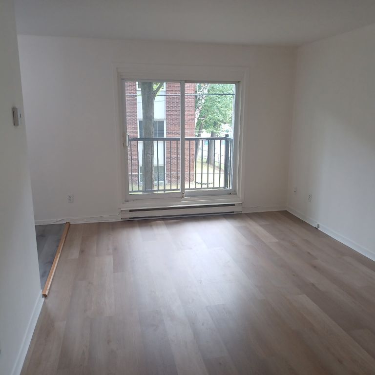 41/2 à Louer à St-Jerome - Photo 1