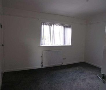 Southall Crescent, Bilston, WV14 - Photo 2