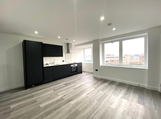 2 bedroom flat to rent - Photo 1