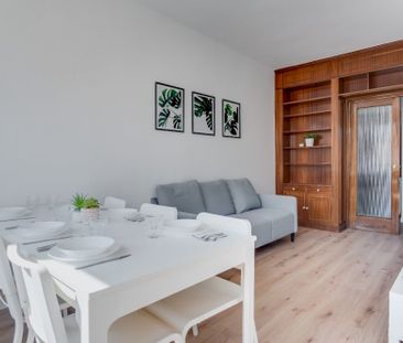 Large room in calle Quintana - Photo 5